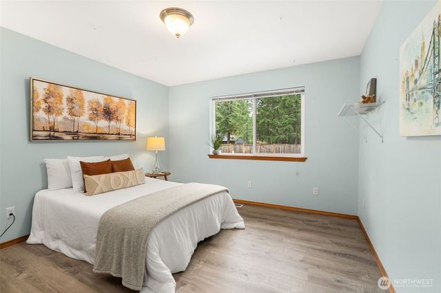 5016 E Brockdale Rd, Shelton, WA 98584