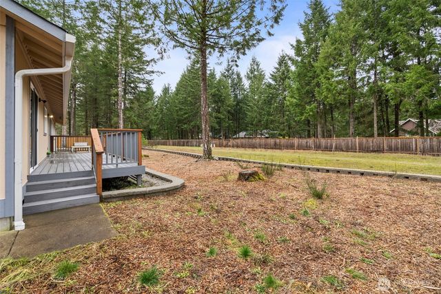 5016 E Brockdale Rd, Shelton, WA 98584