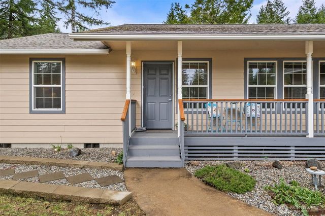 5016 E Brockdale Rd, Shelton, WA 98584