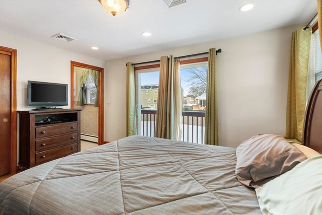 102 Suffolk St, Malden, MA 02148