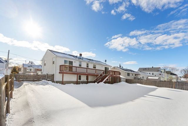 102 Suffolk St, Malden, MA 02148