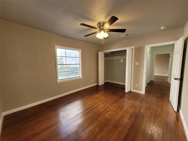 4302 Dickson Street, Houston, TX 77007