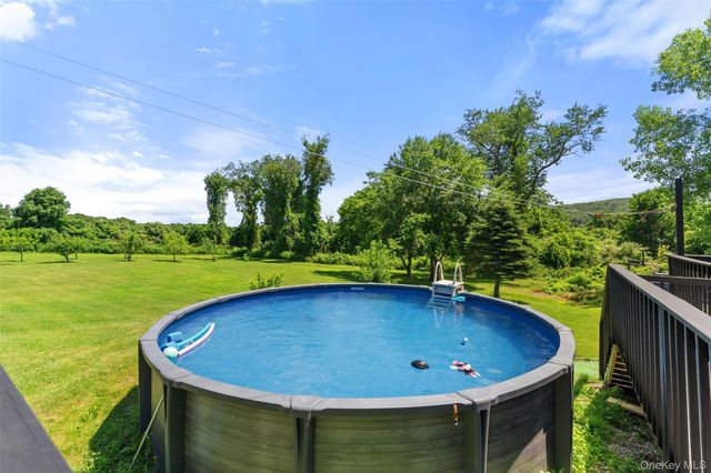 81 Sunset Drive, Patterson, NY 12563