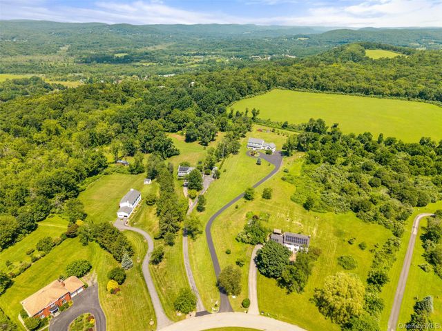 81 Sunset Drive, Patterson, NY 12563