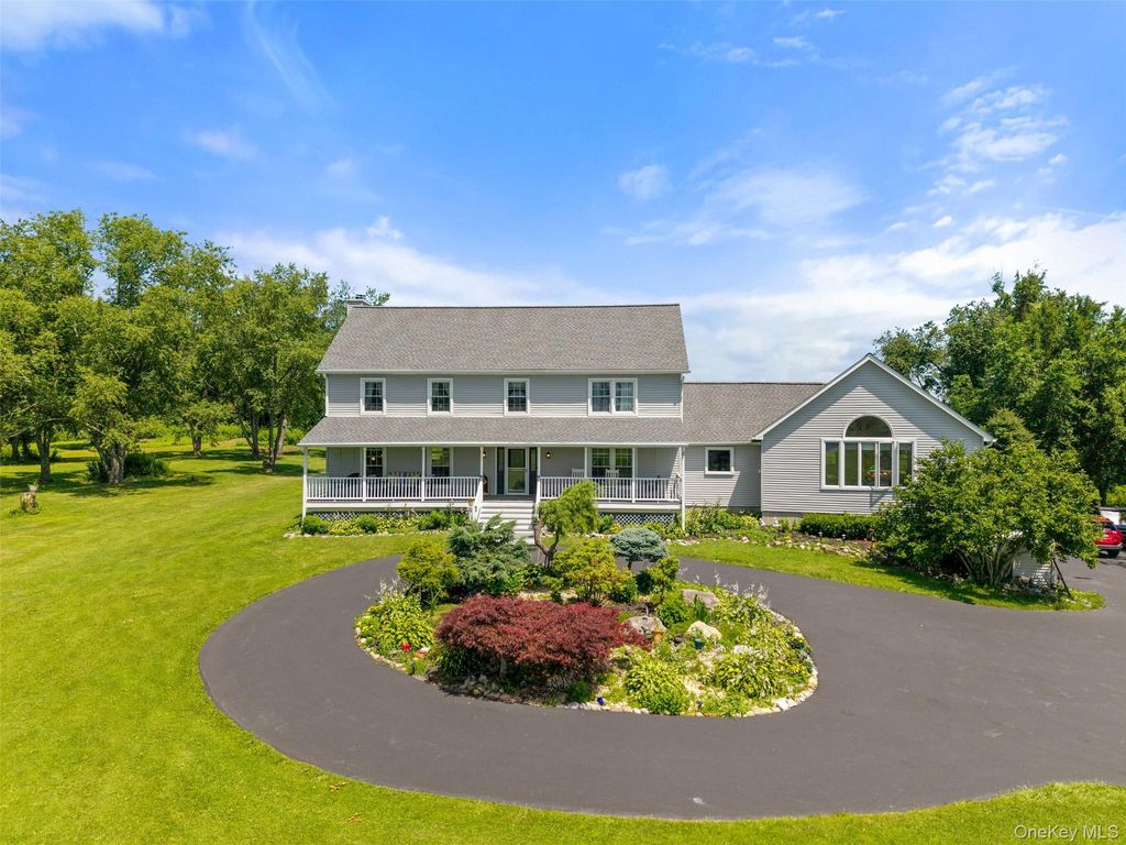 81 Sunset Drive, Patterson, NY 12563