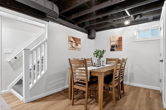 5 LOIS AVE, East Brunswick, NJ 08816