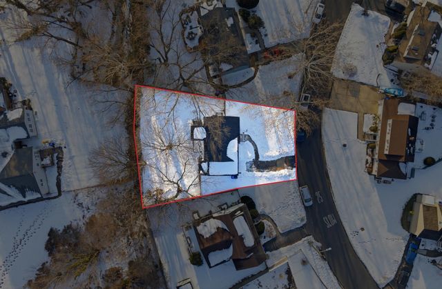 5 LOIS AVE, East Brunswick, NJ 08816