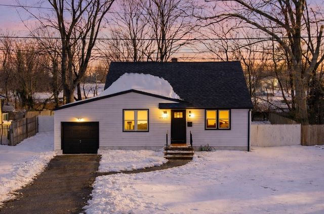 5 LOIS AVE, East Brunswick, NJ 08816