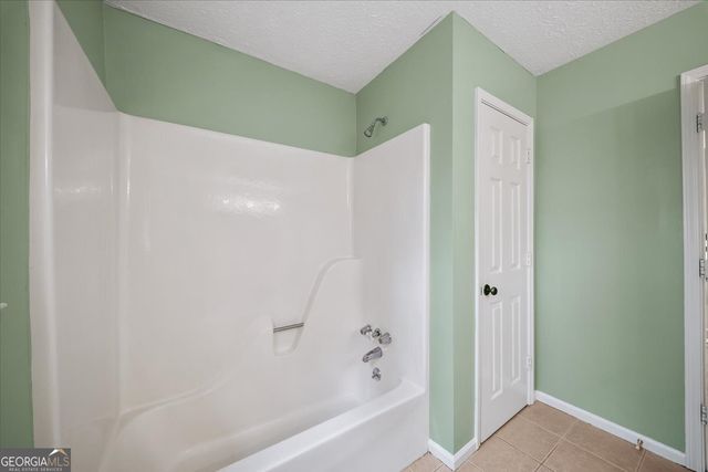 80 Farmington Drive, Woodstock, GA 30188