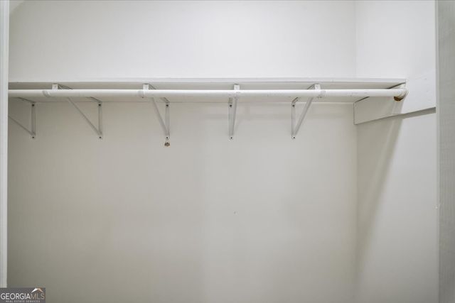 80 Farmington Drive, Woodstock, GA 30188