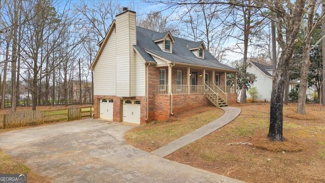 80 Farmington Drive, Woodstock, GA 30188