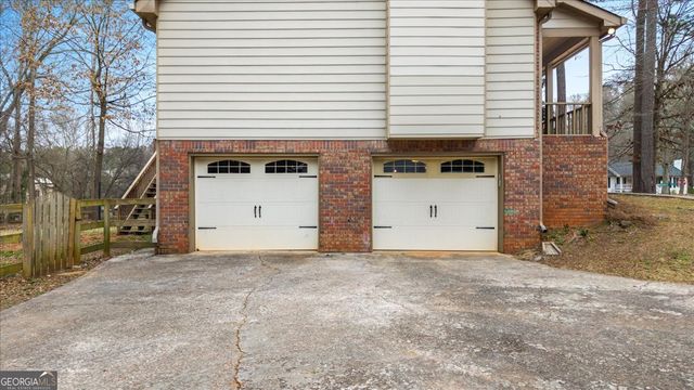 80 Farmington Drive, Woodstock, GA 30188