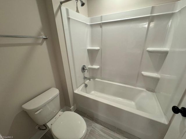 1129 Brookfield Drive, Gibsonville, NC 27249