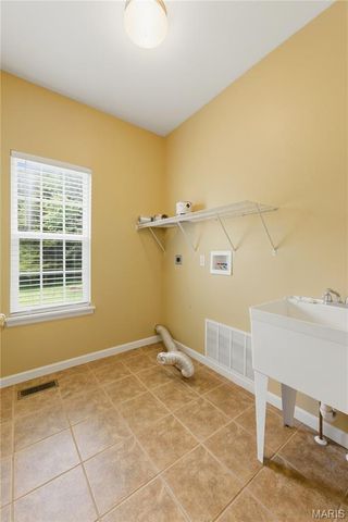 109 Snake River Drive, O'fallon, MO 63368