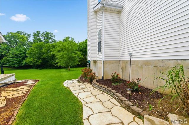 109 Snake River Drive, O'fallon, MO 63368