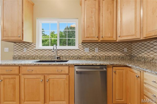 109 Snake River Drive, O'fallon, MO 63368