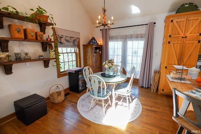 2039 Us Highway 231, Loogootee, IN 47553