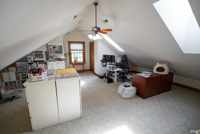 2039 Us Highway 231, Loogootee, IN 47553