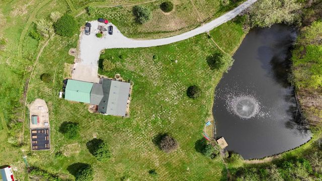2039 Us Highway 231, Loogootee, IN 47553