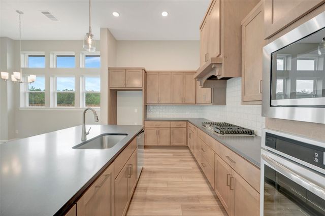1935 El Pino Street, Todd Mission, TX 77316