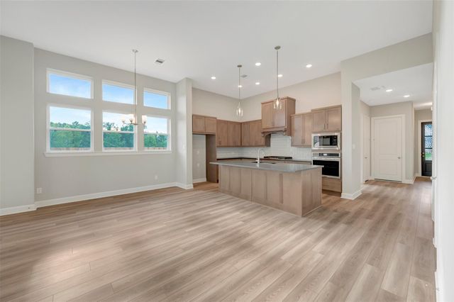 1935 El Pino Street, Todd Mission, TX 77316