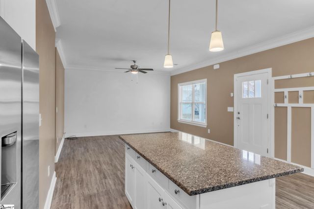 3 W 1st Street, Williamston, SC 29697