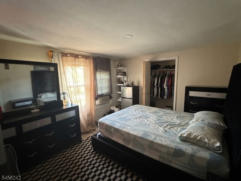 326 Gist Pl 2, City Of Orange Twp., NJ 07050 — photo 4