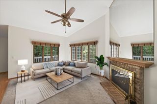 3551 Blue Jay Way 201, Eagan, MN 55123