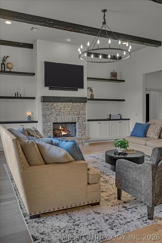 7003 E 88th Street N, Owasso, OK 74055