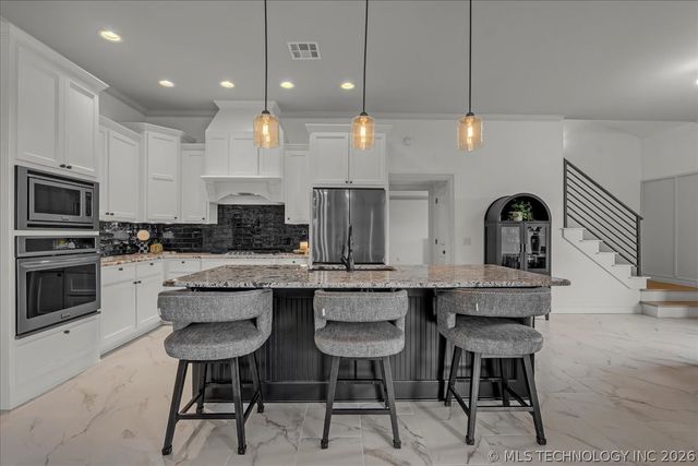 7003 E 88th Street N, Owasso, OK 74055