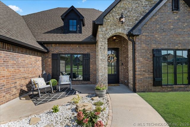 7003 E 88th Street N, Owasso, OK 74055