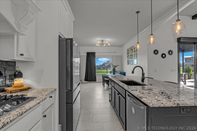 7003 E 88th Street N, Owasso, OK 74055