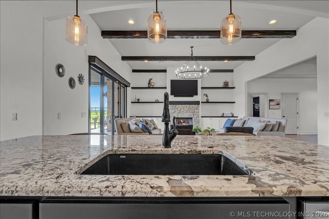 7003 E 88th Street N, Owasso, OK 74055