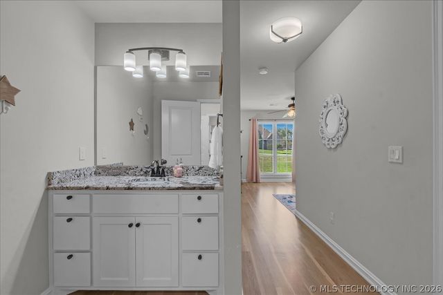 7003 E 88th Street N, Owasso, OK 74055