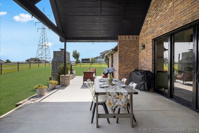 7003 E 88th Street N, Owasso, OK 74055