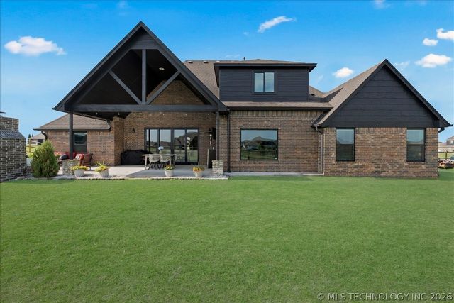 7003 E 88th Street N, Owasso, OK 74055