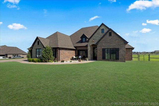 7003 E 88th Street N, Owasso, OK 74055
