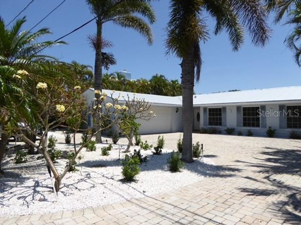 12055 4TH STREET E, Treasure Island, FL 33706
