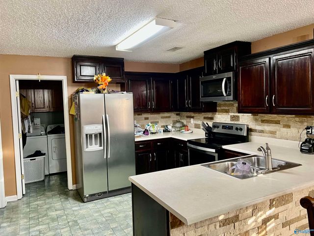 301 Brenda Street SW, Decatur, AL 35603