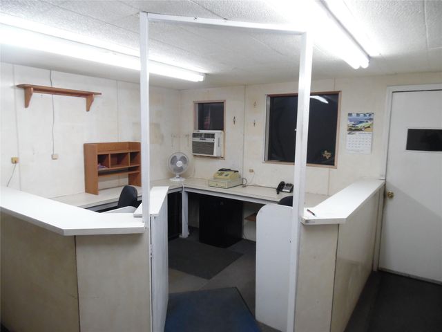 14084 Highway 6, Santa Fe, TX 77517