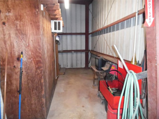 14084 Highway 6, Santa Fe, TX 77517