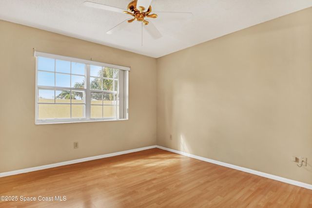 901 Sonesta Avenue NE, 103, Palm Bay, FL 32905