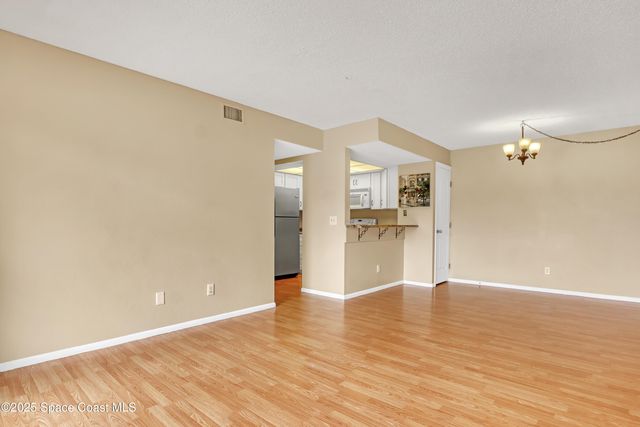 901 Sonesta Avenue NE, 103, Palm Bay, FL 32905