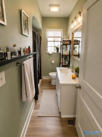 324 Memorial Drive NW, Decatur, AL 35601