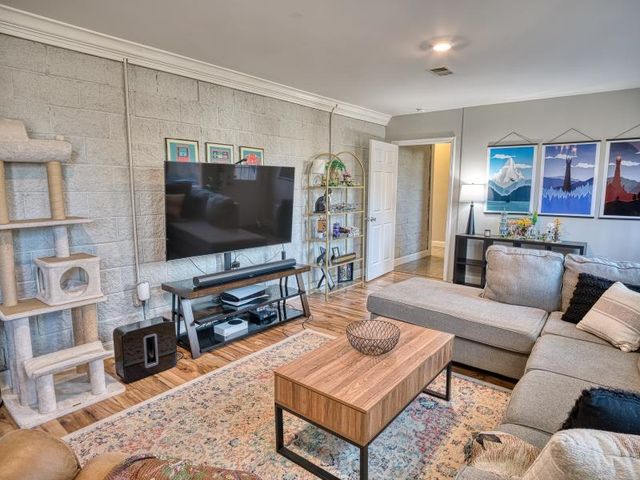 1712 Winding Way, Taylors, SC 29687