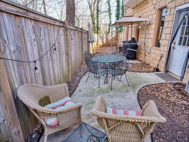 1712 Winding Way, Taylors, SC 29687