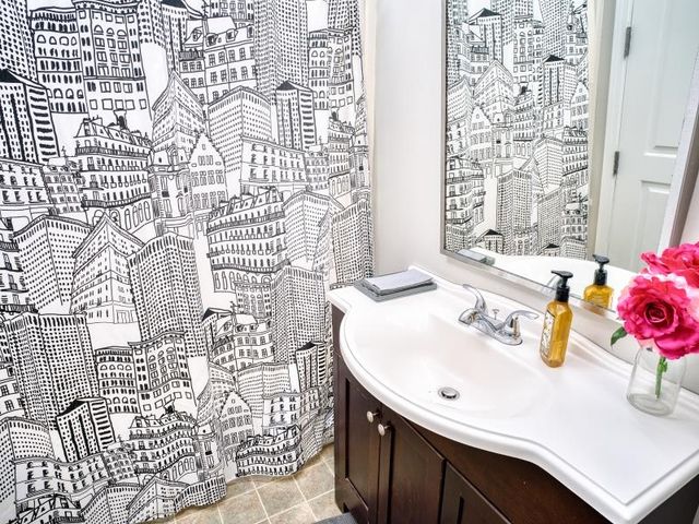 1712 Winding Way, Taylors, SC 29687