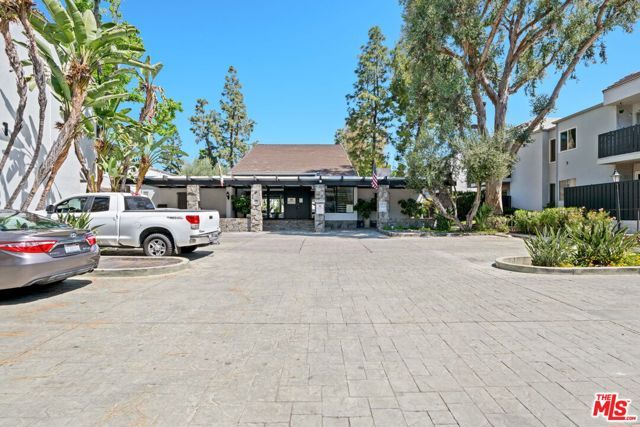 18645 Hatteras Street 285, Tarzana (los Angeles), CA 91356