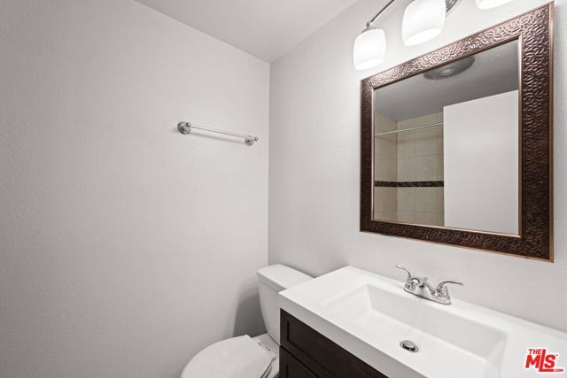 18645 Hatteras Street 285, Tarzana (los Angeles), CA 91356