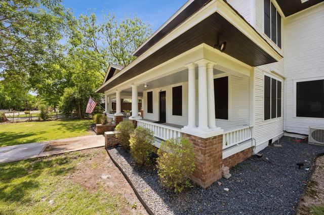 201 N Lenard Street, Red Oak, TX 75154